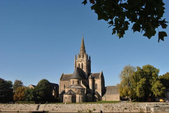 Eglise d'Avesnière