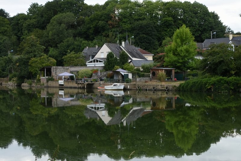 La Mayenne à Changé